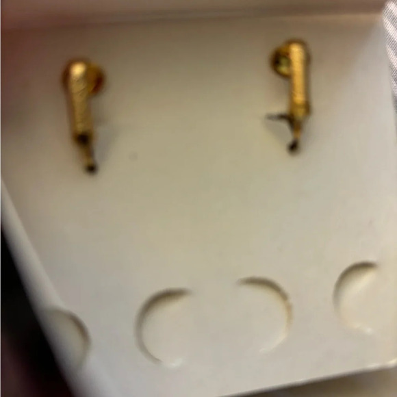 Vintage‎ Signed Sarah Coventry 1974 Taste Of Honey Gold Tone Clip Earrings w/Box - Picture 4 of 7